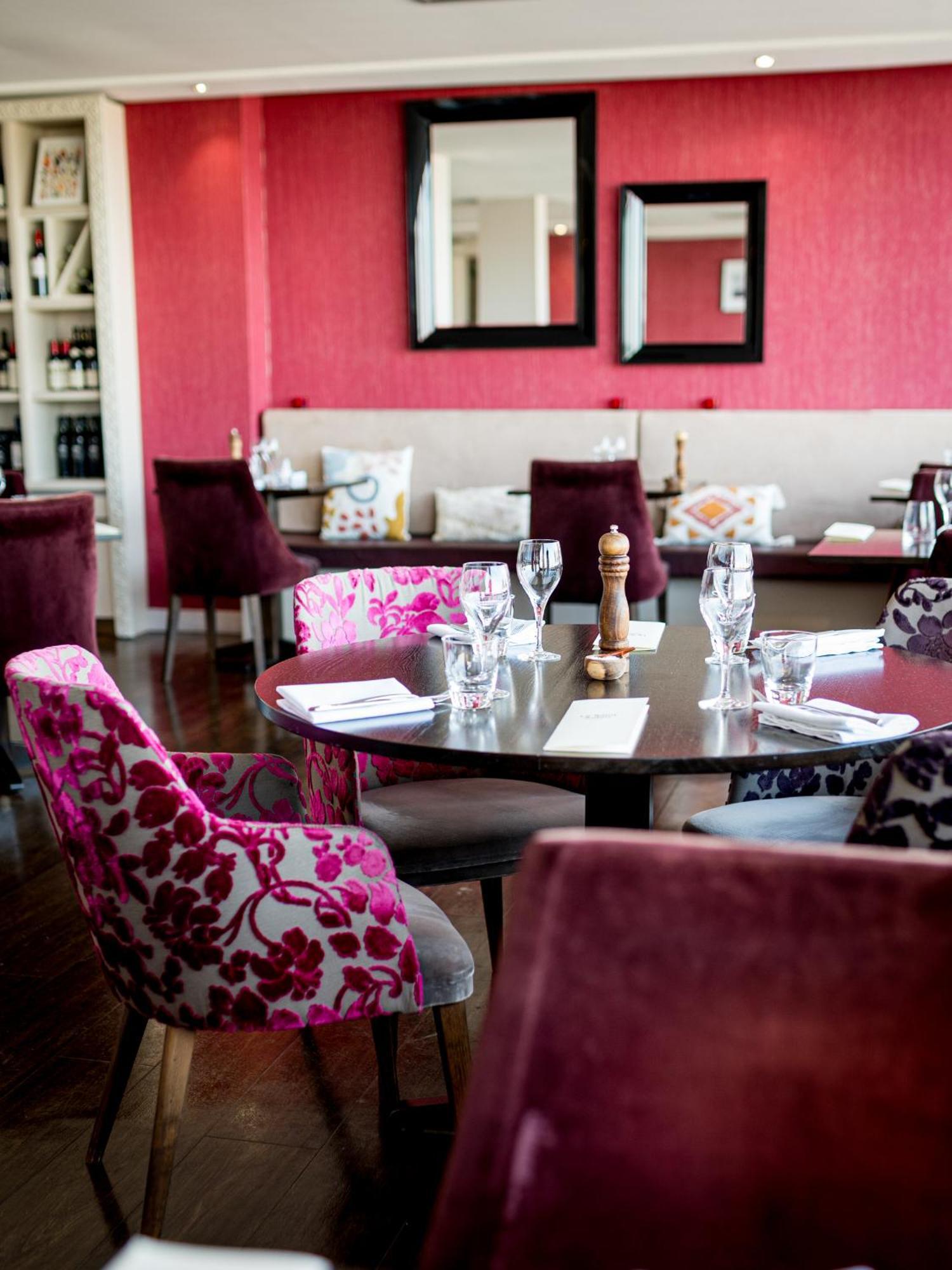 Le Saint-aubin Hotel 3*