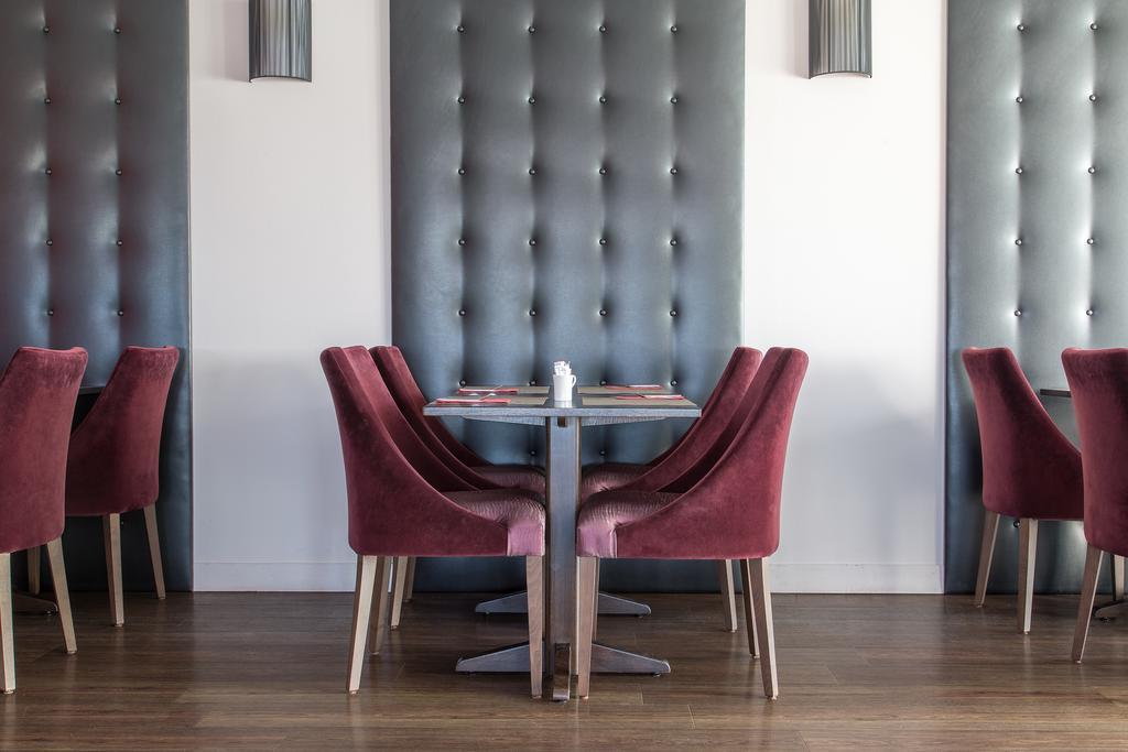 Hotel Aubin Logis & Restaurant Saint-Aubin-Sur-Mer (Calvados)